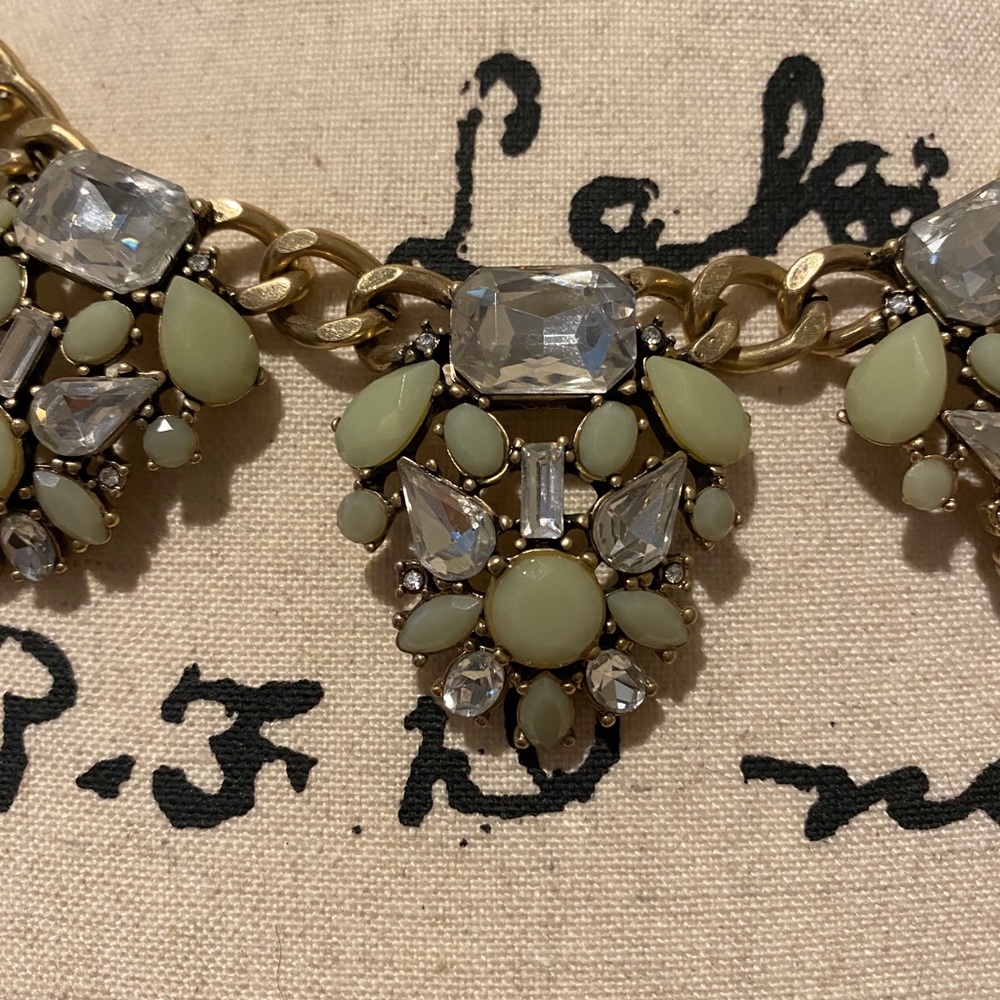 Banana Republic necklace - Picture 2 of 3